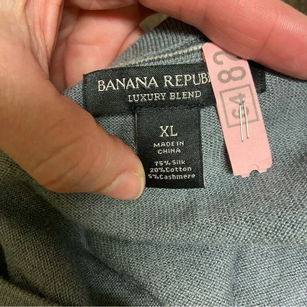 Banana Republic Luxury Blend Men’s Vest Gray Size XL Silk Cashmere Classic Work